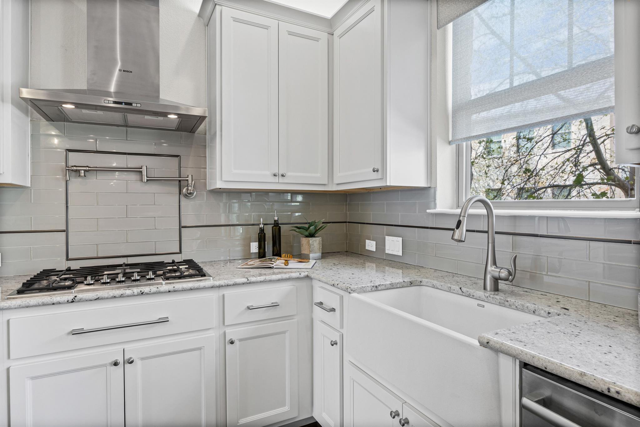 1112 Highknoll Ln, Georgetown, TX 78628