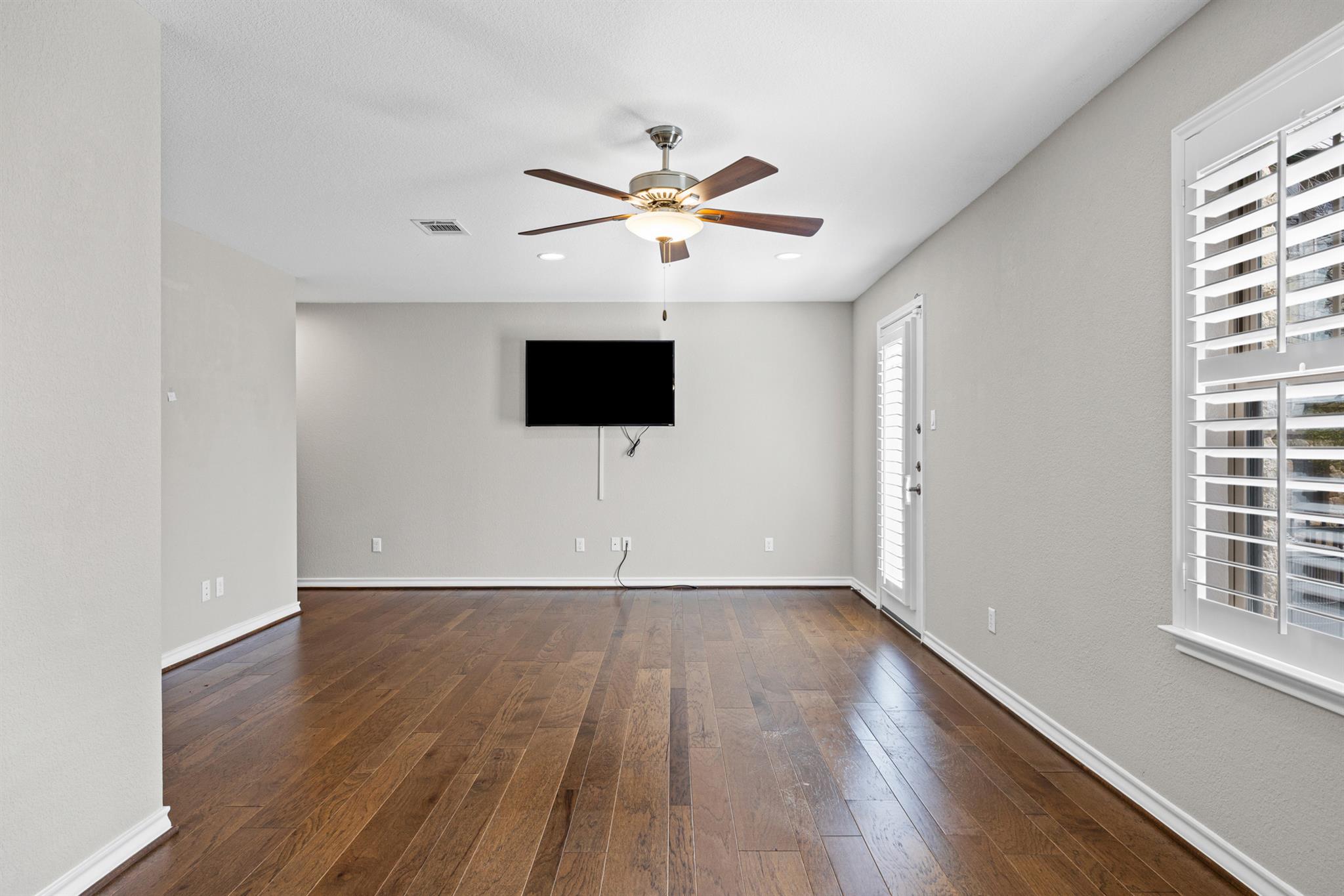 1112 Highknoll Ln, Georgetown, TX 78628