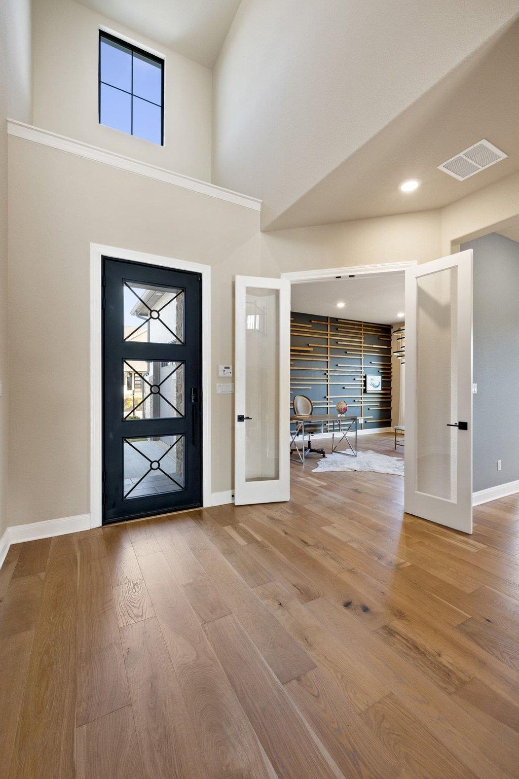 1300 Shelby Ln, Georgetown, TX 78628