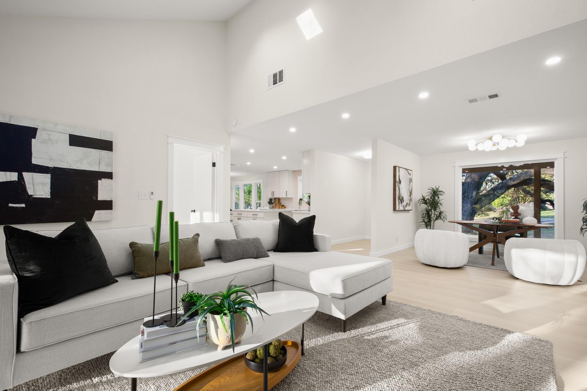 404 Bittern Cir, Buda, TX 78610