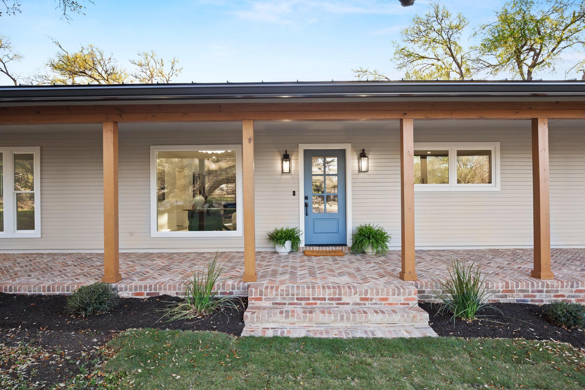 404 Bittern Cir, Buda, TX 78610