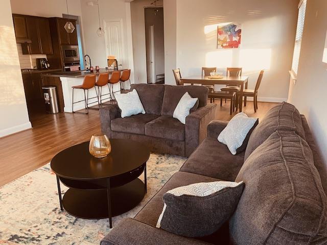 1925 Waterfall Ave, Leander, TX 78641