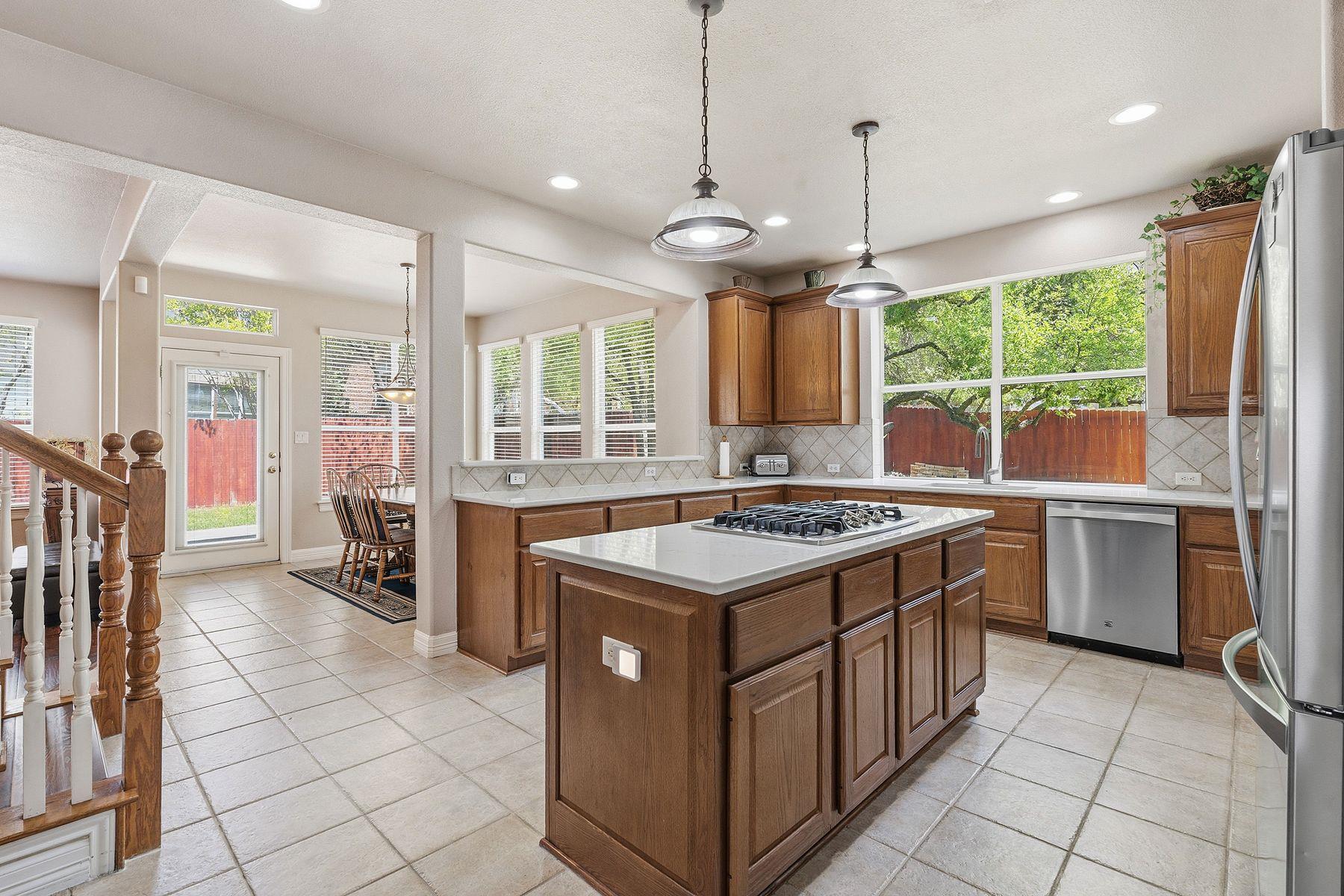 1504 Bamfield Cv, Round Rock, TX 78665