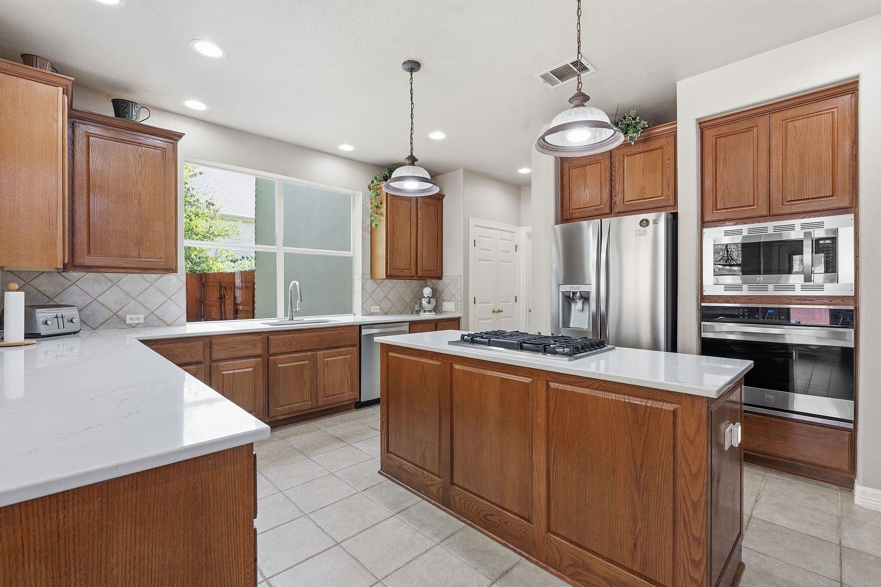 1504 Bamfield Cv, Round Rock, TX 78665