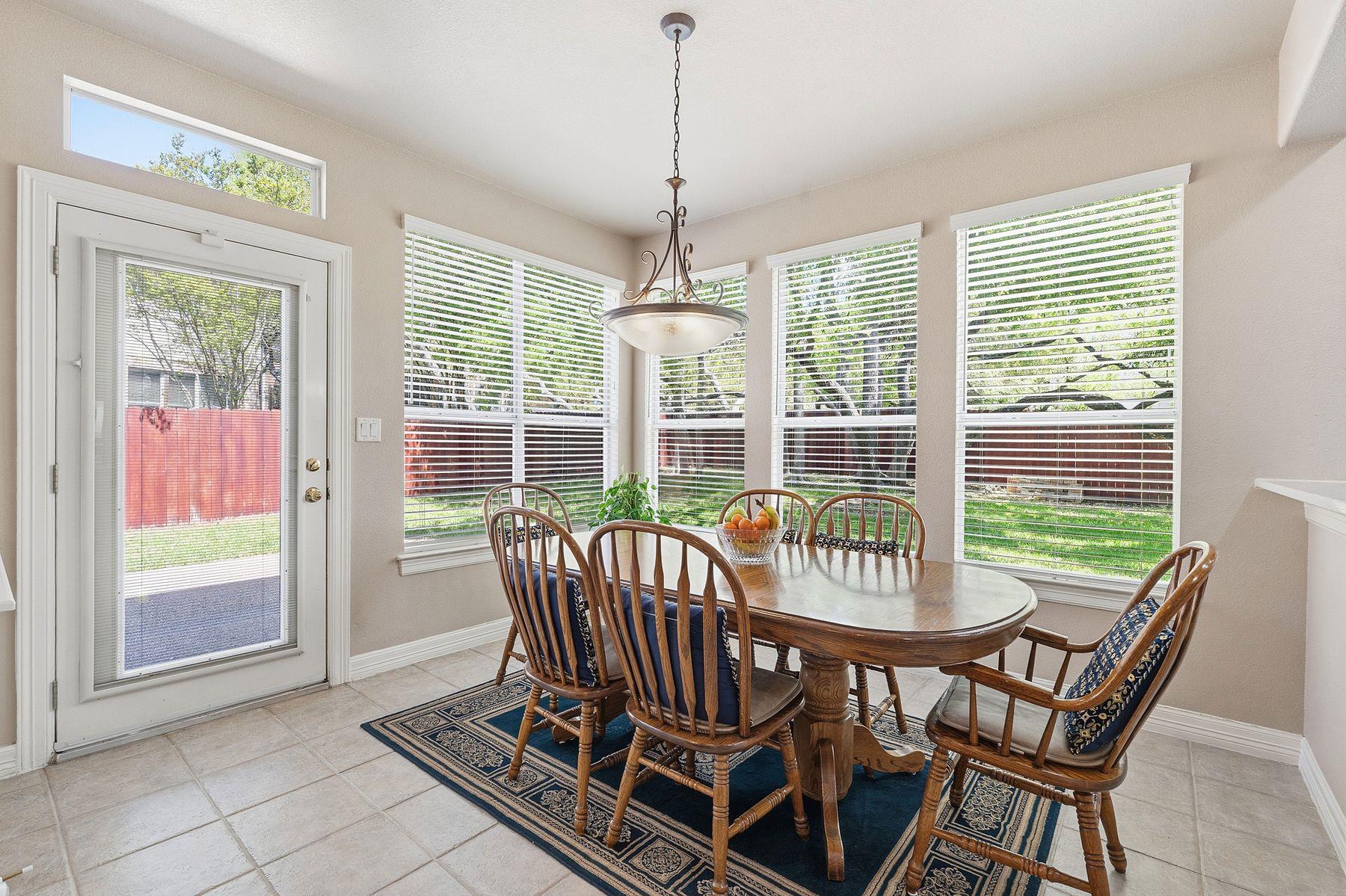 1504 Bamfield Cv, Round Rock, TX 78665