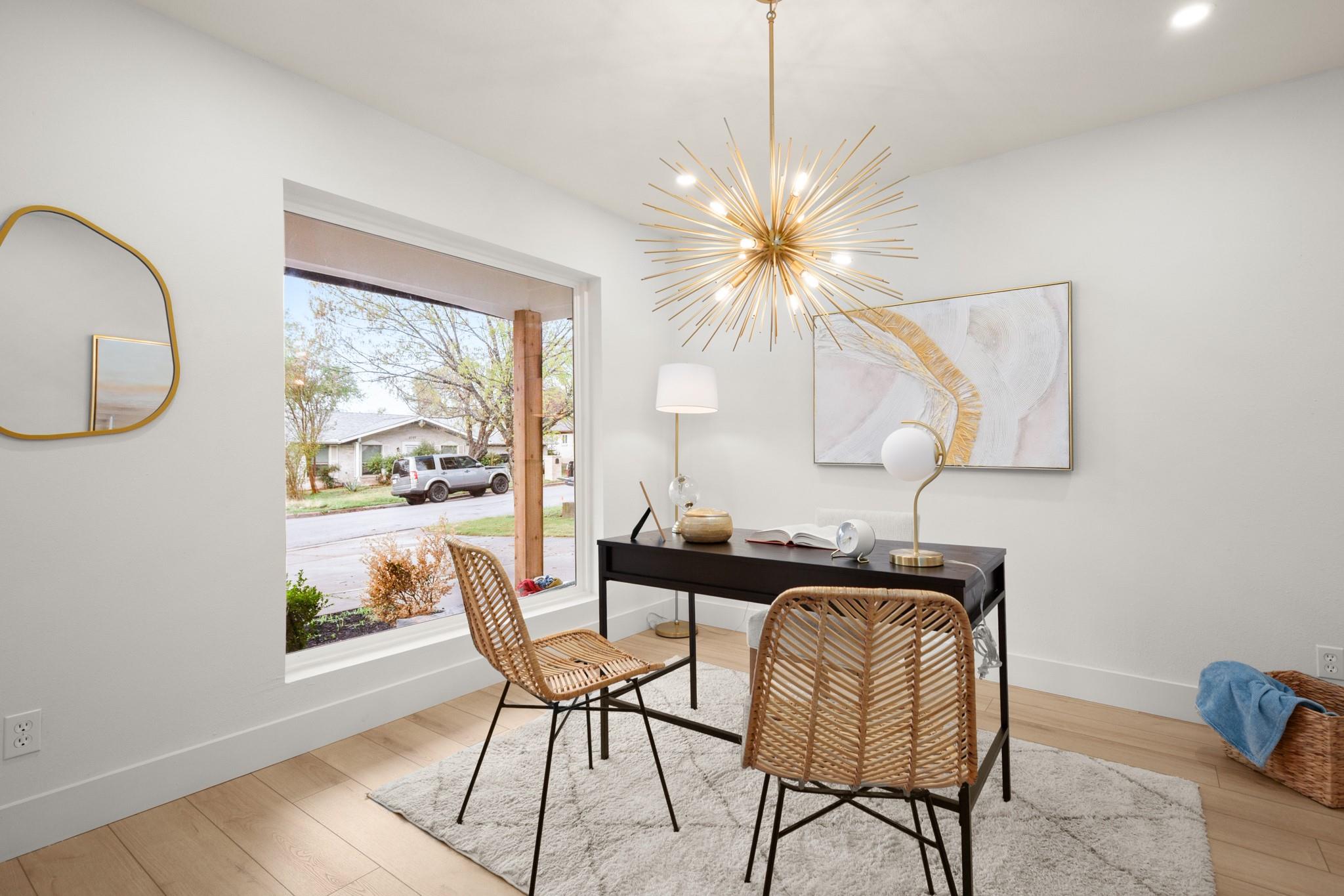 5106 Woodmoor Dr, Austin, TX 78721