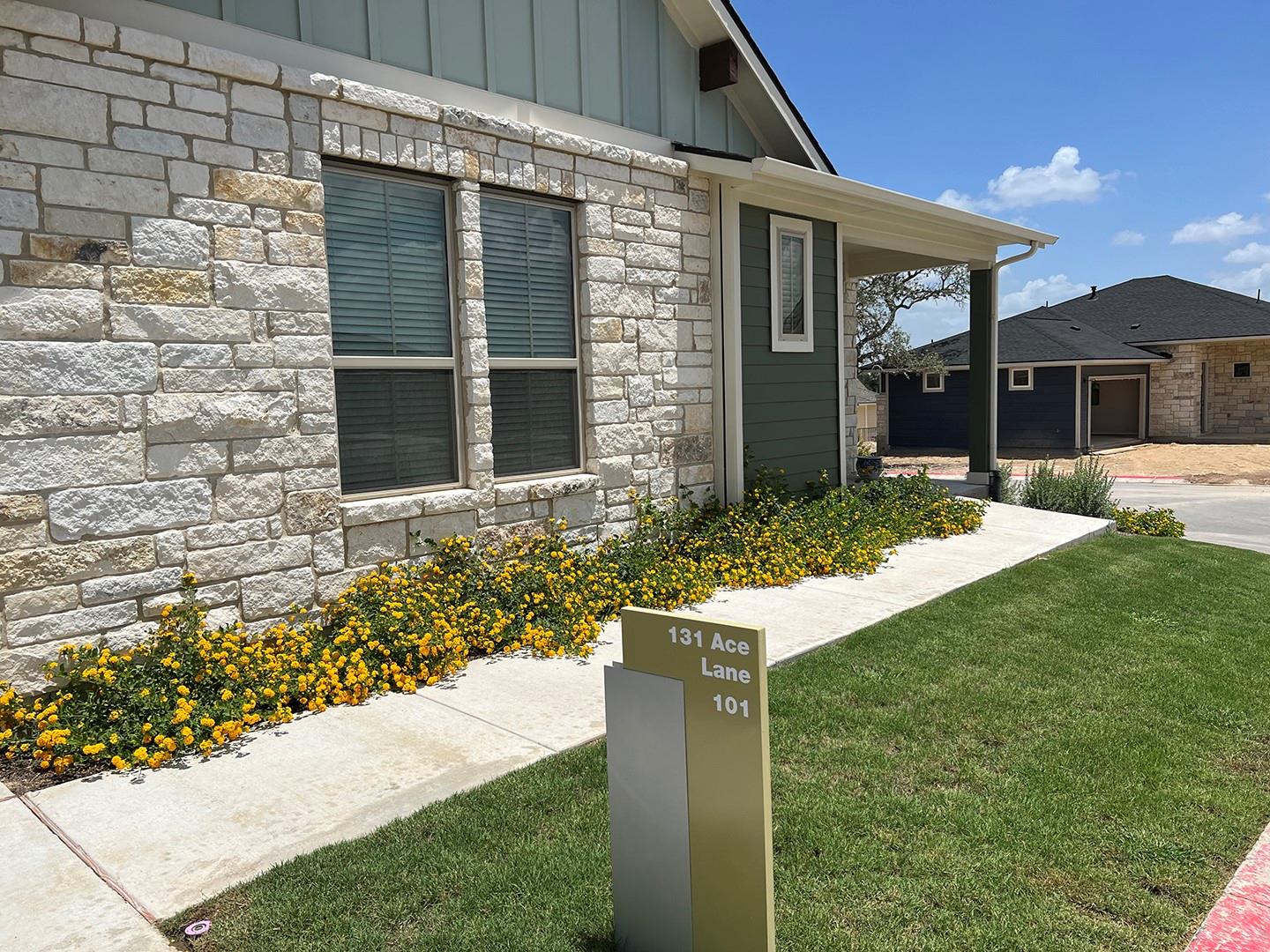 131 Ace Ln # 101, San Marcos, TX 78666