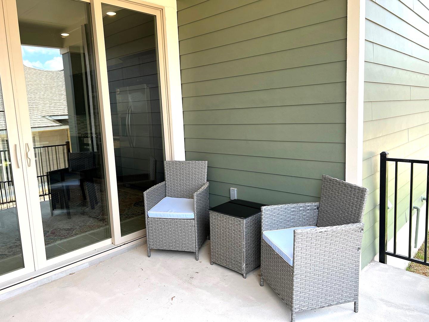 131 Ace Ln # 101, San Marcos, TX 78666