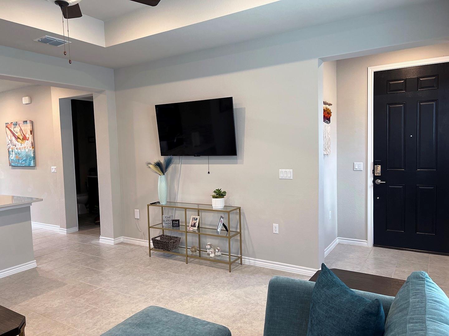 131 Ace Ln # 101, San Marcos, TX 78666