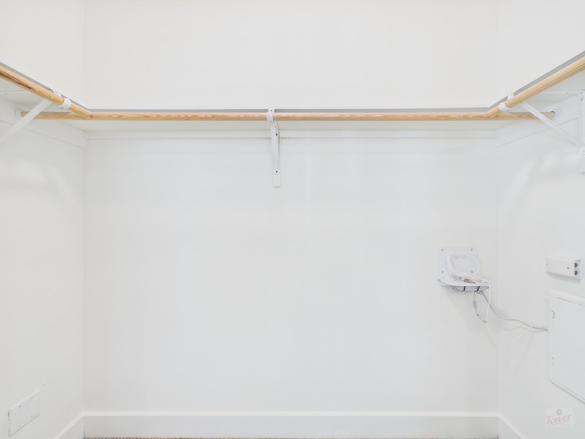 711 W 32 St # 156, Austin, TX 78705