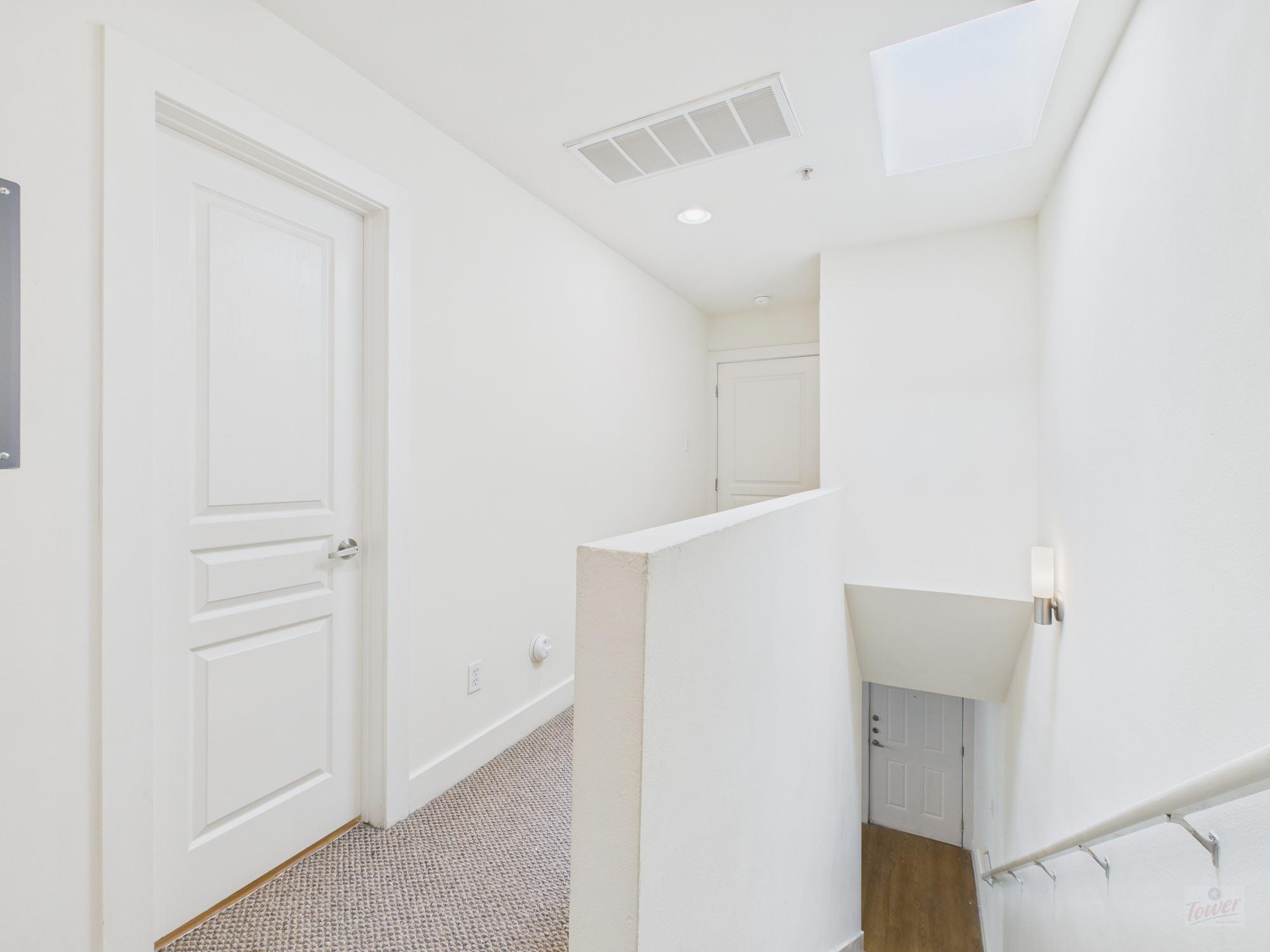 711 W 32 St # 156, Austin, TX 78705