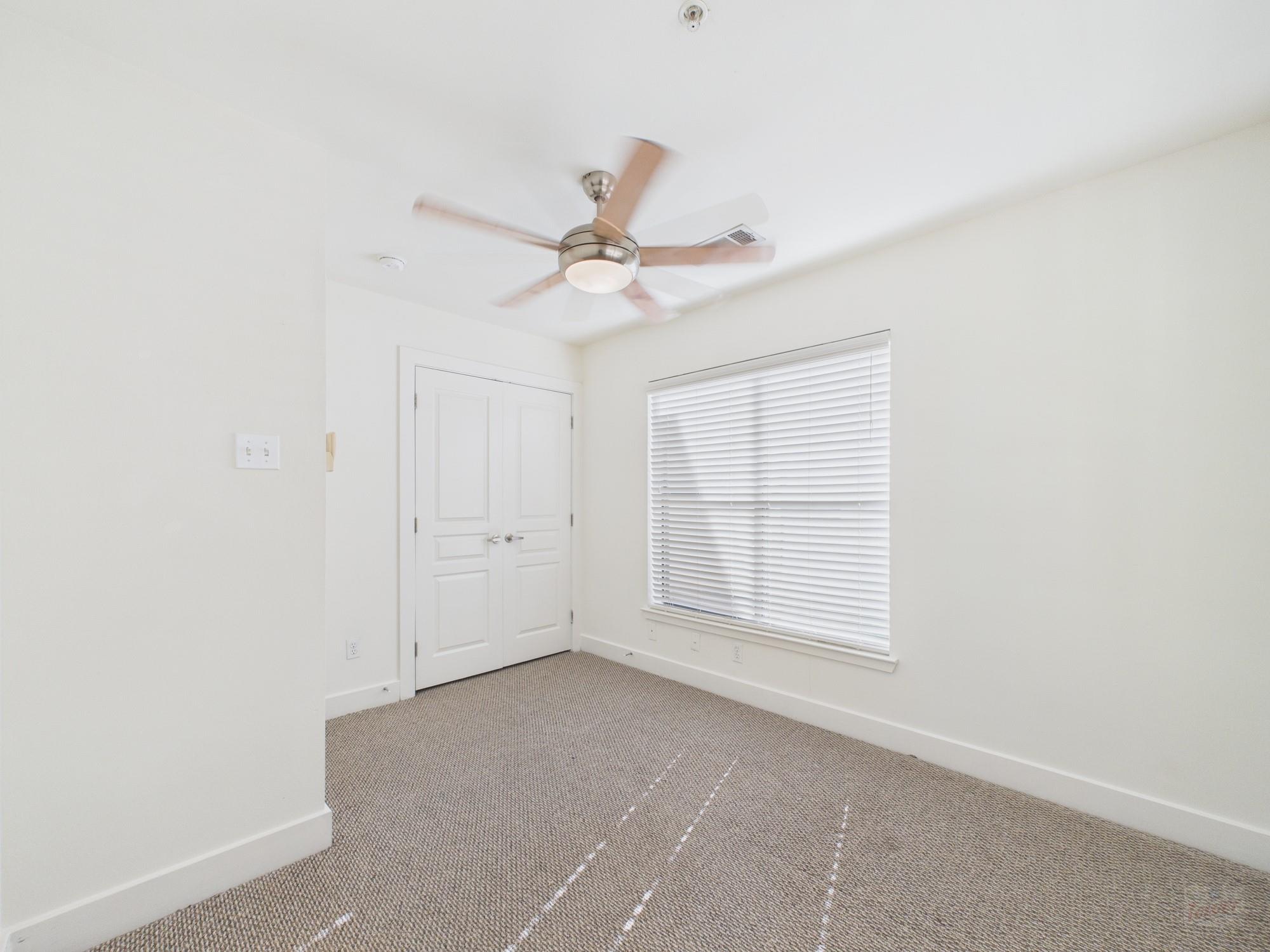 711 W 32 St # 156, Austin, TX 78705