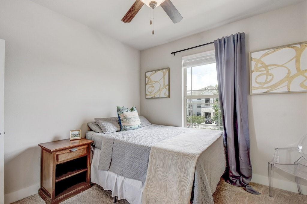 1704 Frontier Valley Dr, Austin, TX 78741