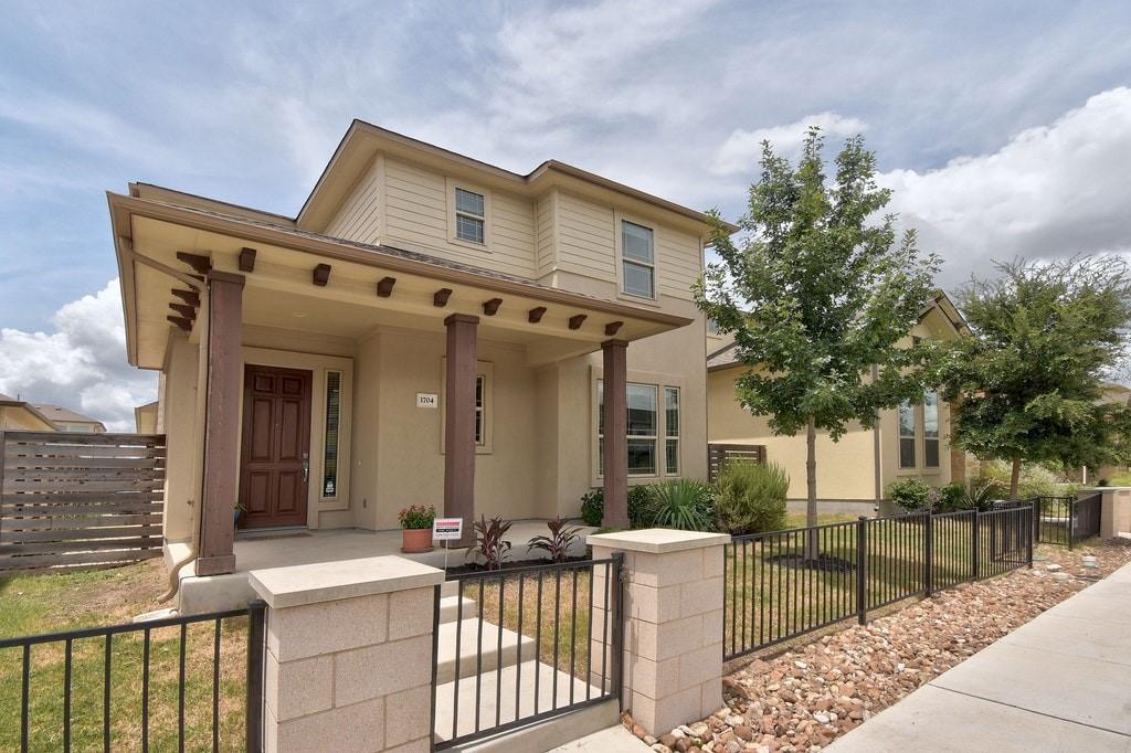 1704 Frontier Valley Dr, Austin, TX 78741