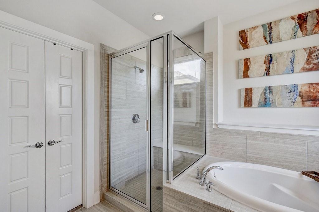 1704 Frontier Valley Dr, Austin, TX 78741