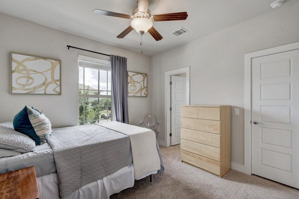 1704 Frontier Valley Dr, Austin, TX 78741