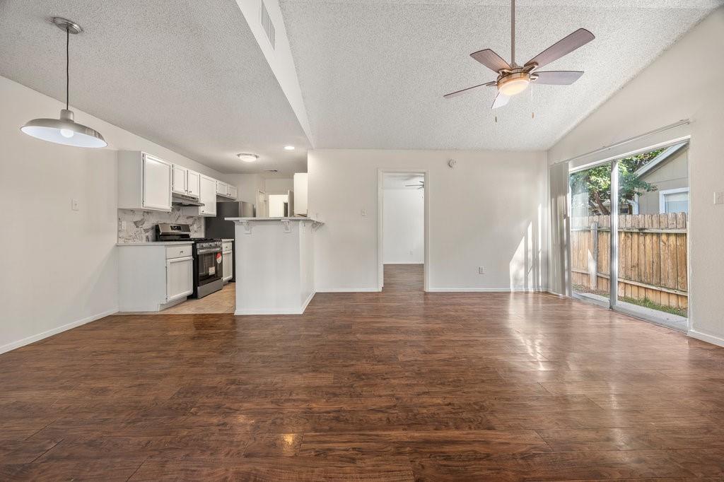 8204 West Gate Blvd # A, Austin, TX 78745