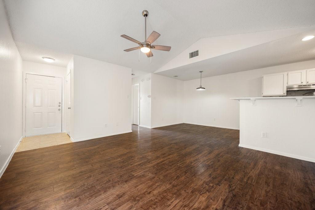 8204 West Gate Blvd # A, Austin, TX 78745