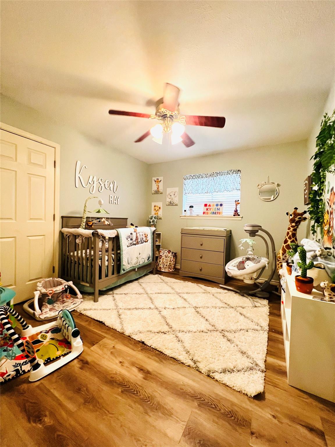 1904 N Hoover Ave, Cameron, TX 76520