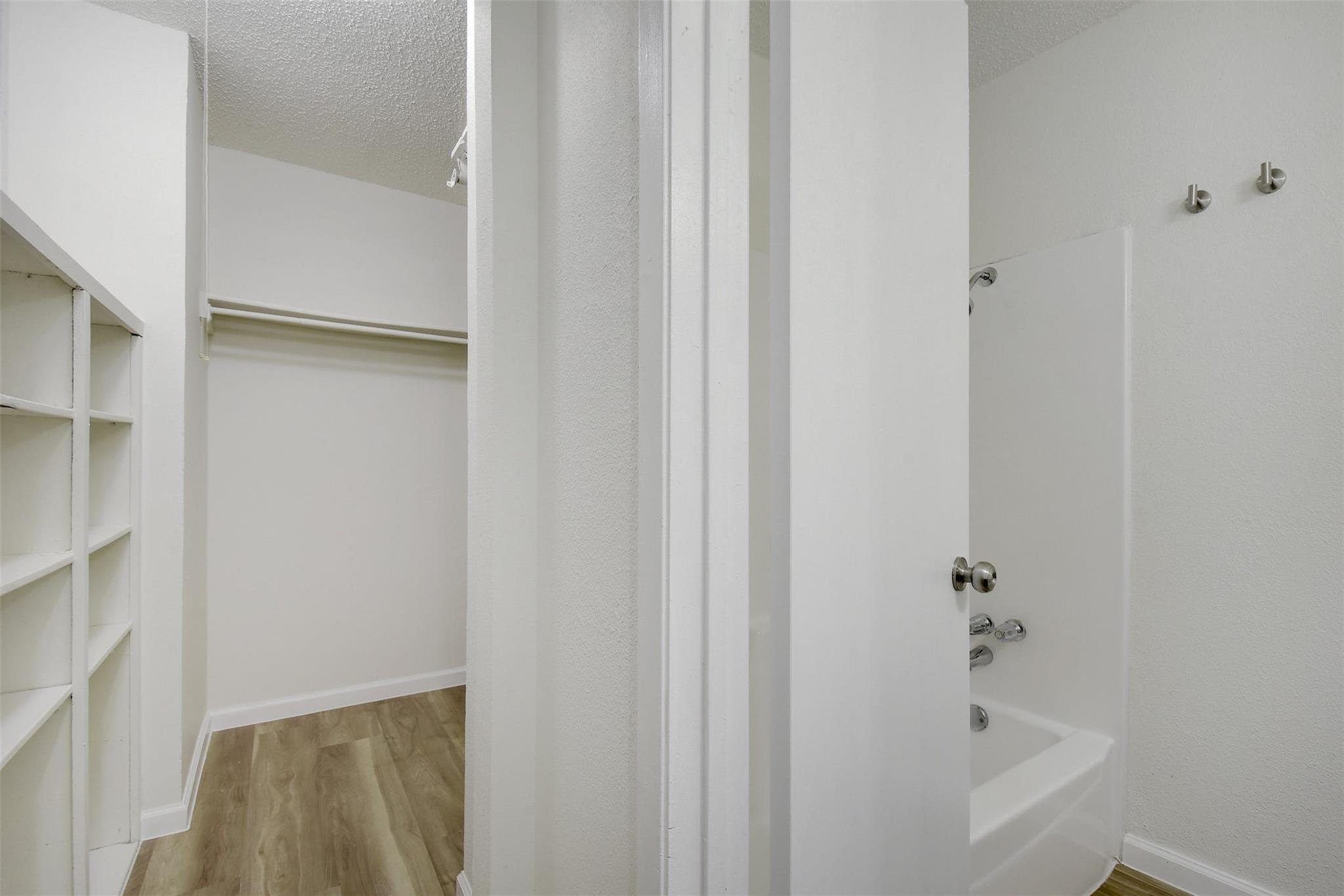 6803 Woodhue Dr # A, Austin, TX 78745