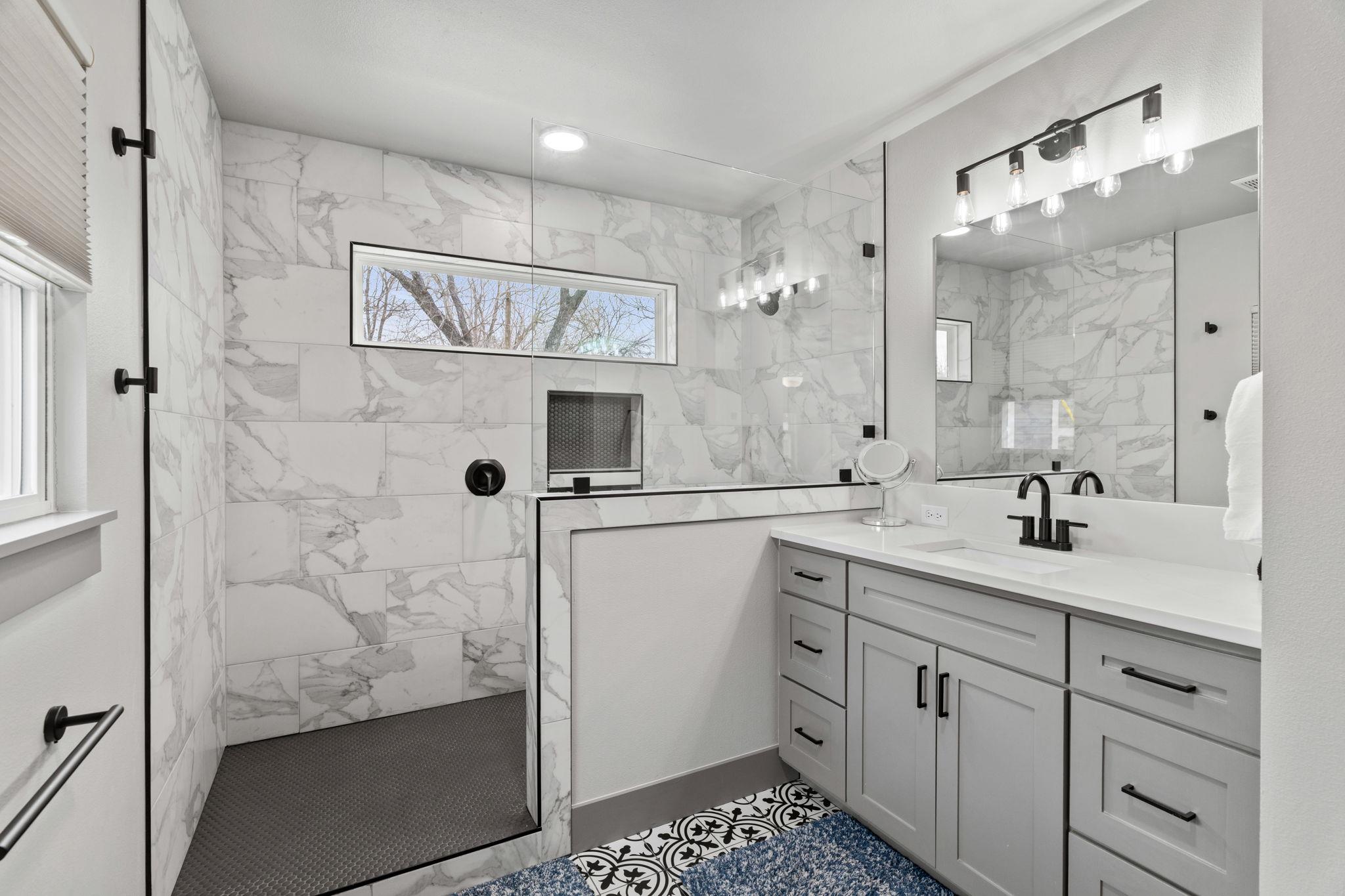 2028 Williams Lakeshore, Kingsland, TX 78639