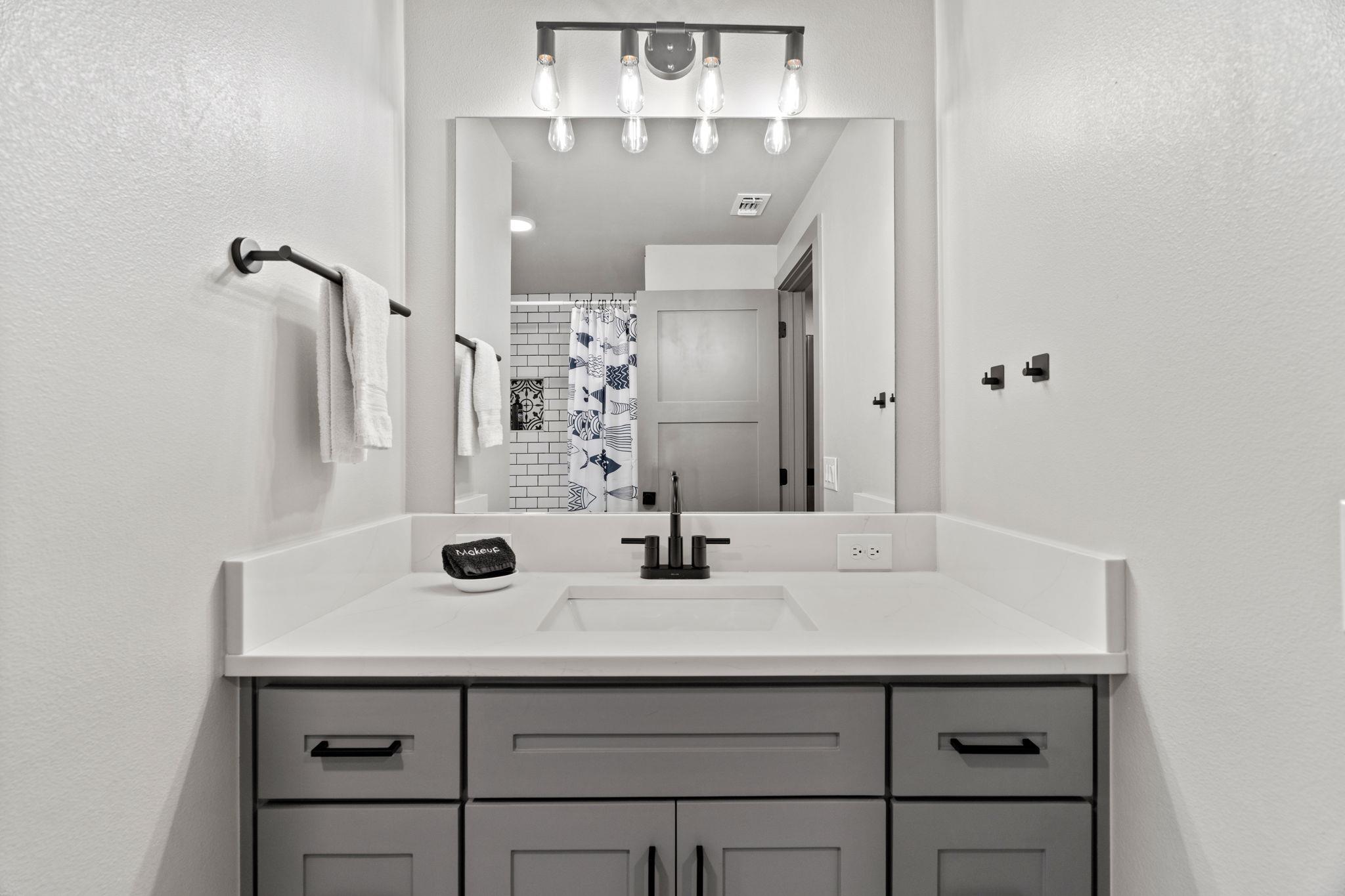 2028 Williams Lakeshore, Kingsland, TX 78639