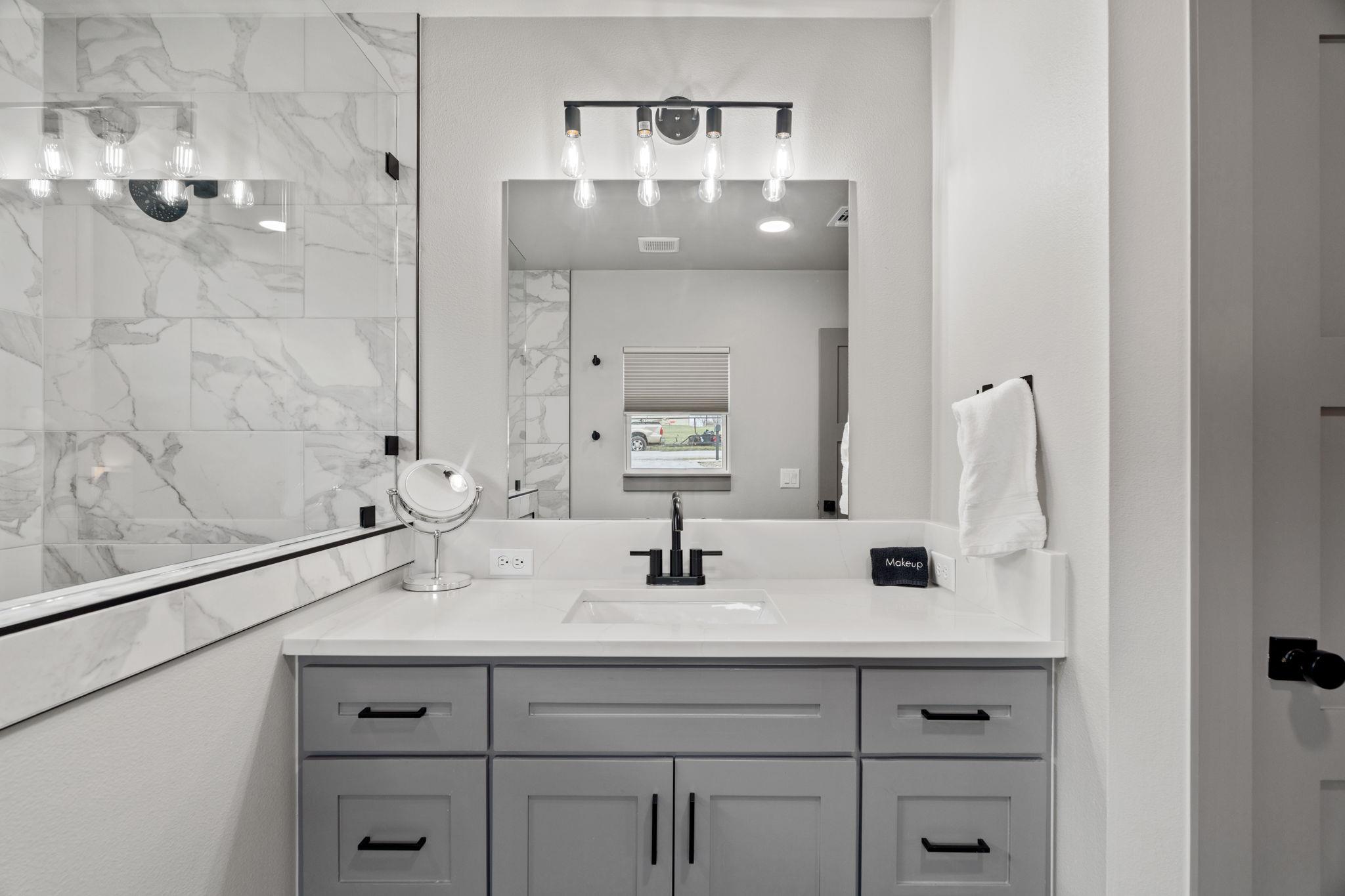 2028 Williams Lakeshore, Kingsland, TX 78639