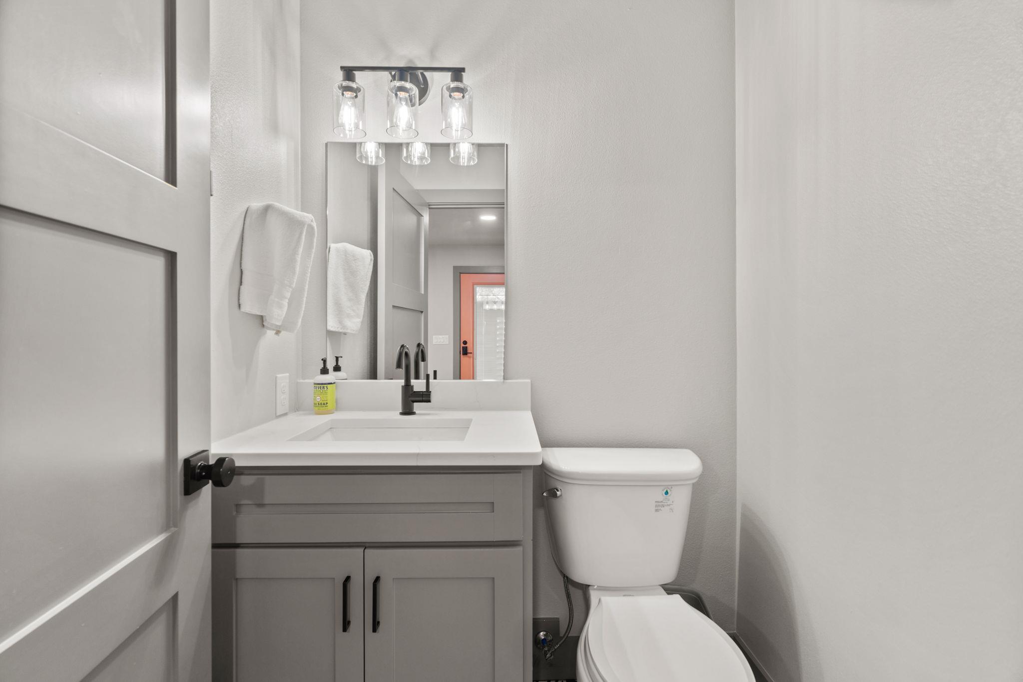 2028 Williams Lakeshore, Kingsland, TX 78639