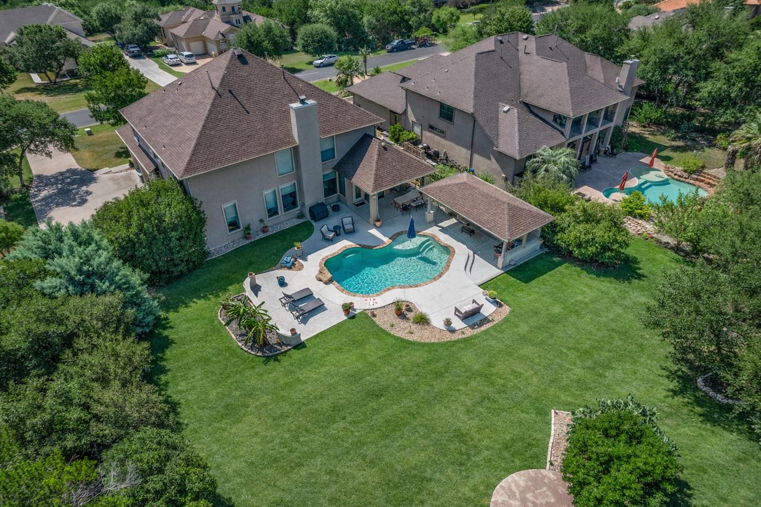 2300 Lakehurst Rd, Spicewood, TX 78669