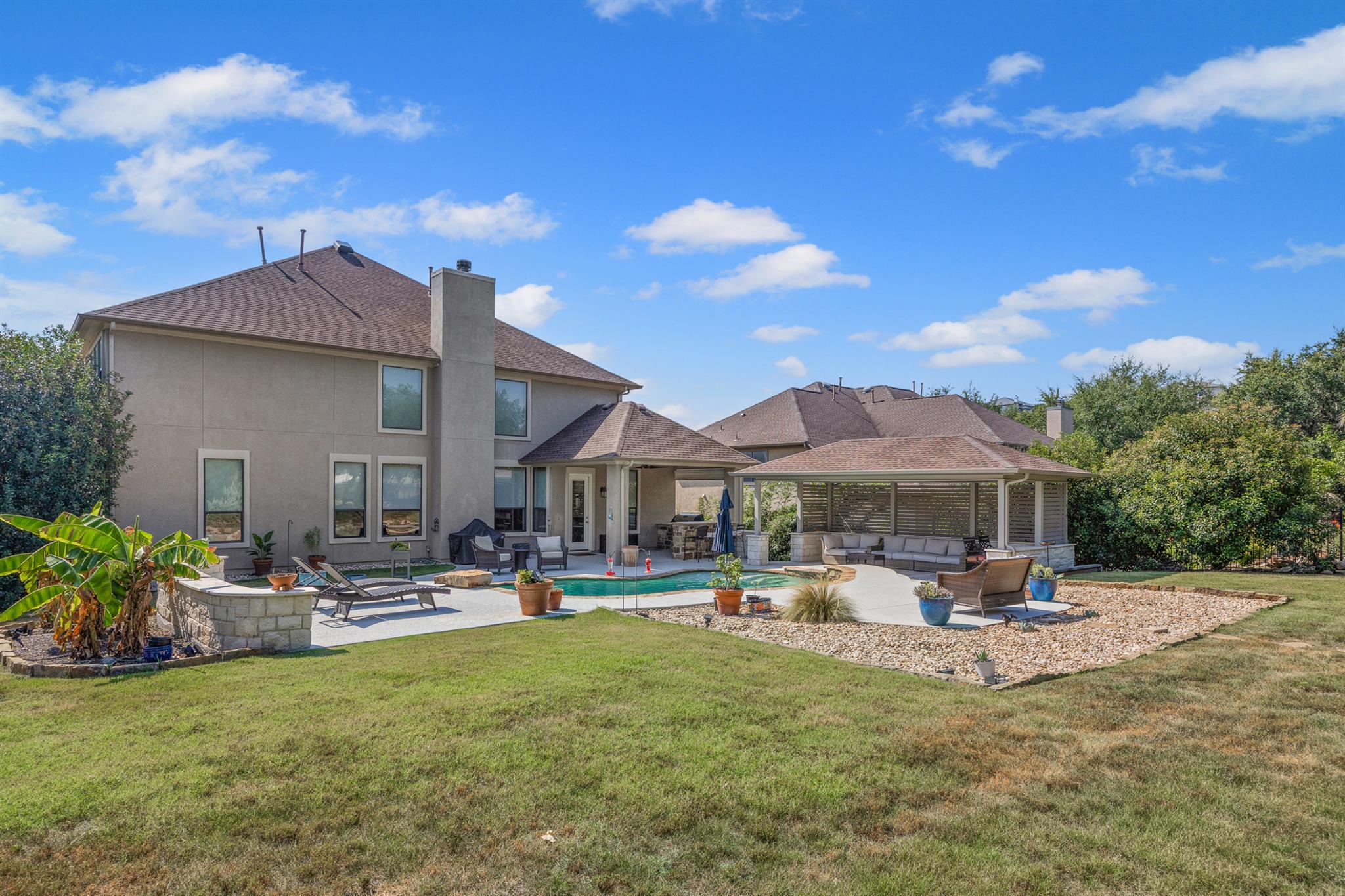 2300 Lakehurst Rd, Spicewood, TX 78669