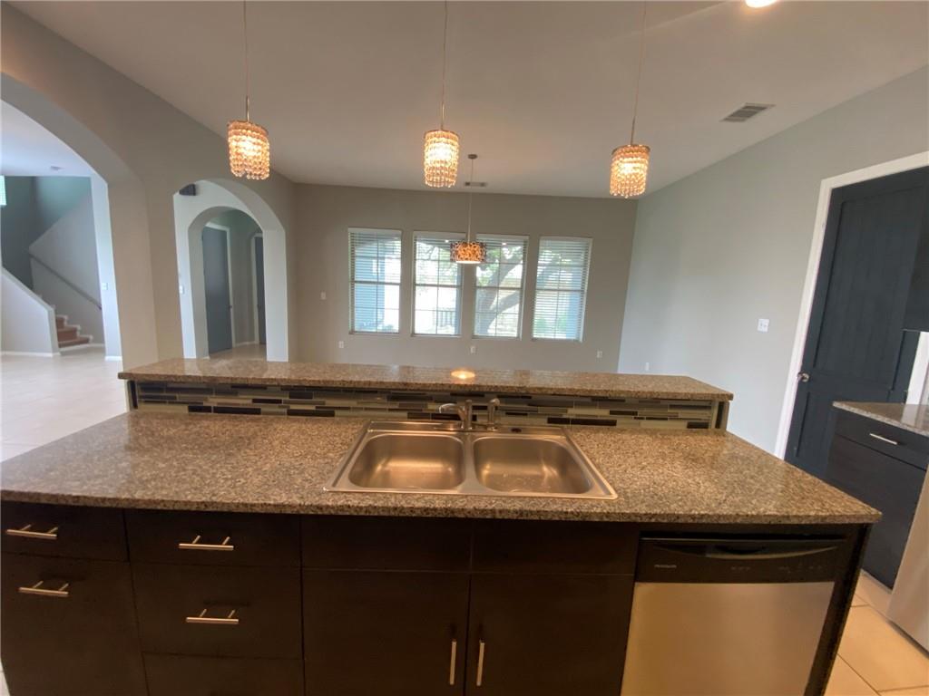 204 Spellbrook Ln, Lakeway, TX 78734