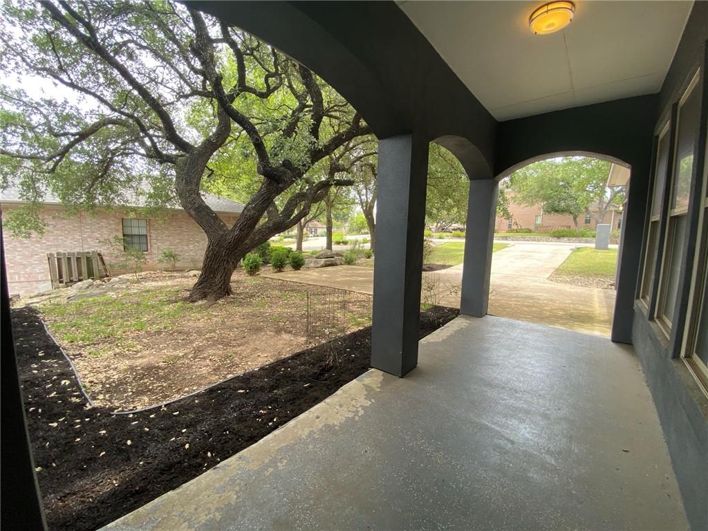 204 Spellbrook Ln, Lakeway, TX 78734