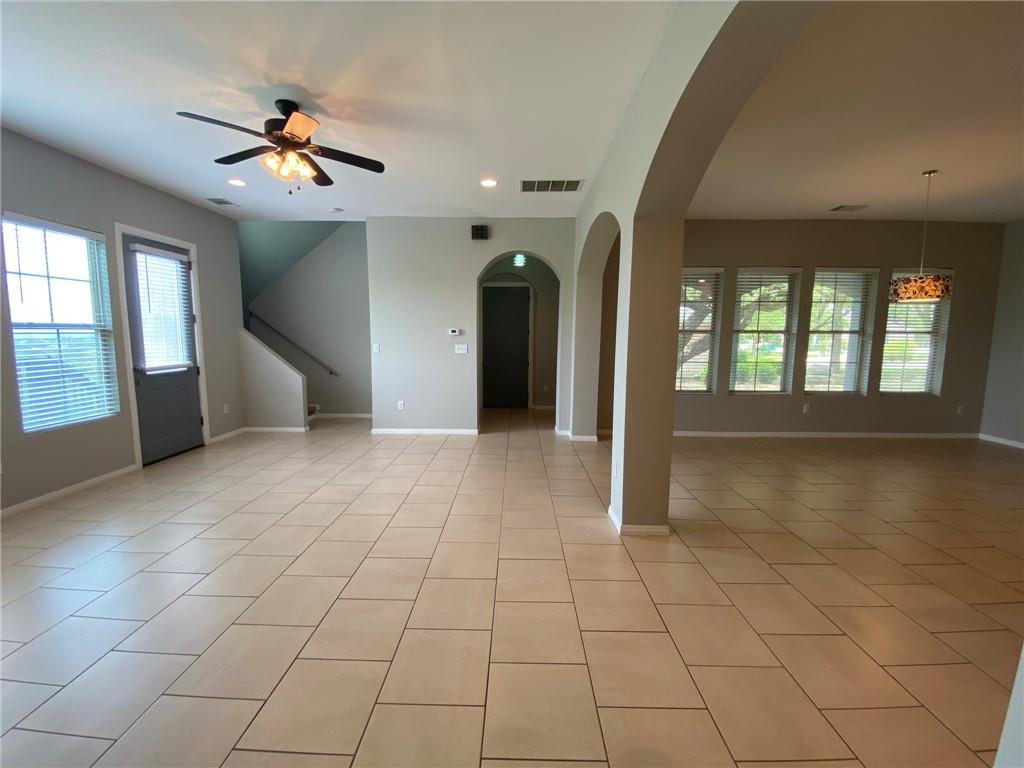 204 Spellbrook Ln, Lakeway, TX 78734