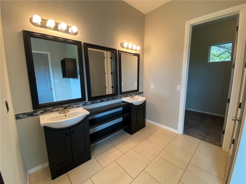 204 Spellbrook Ln, Lakeway, TX 78734