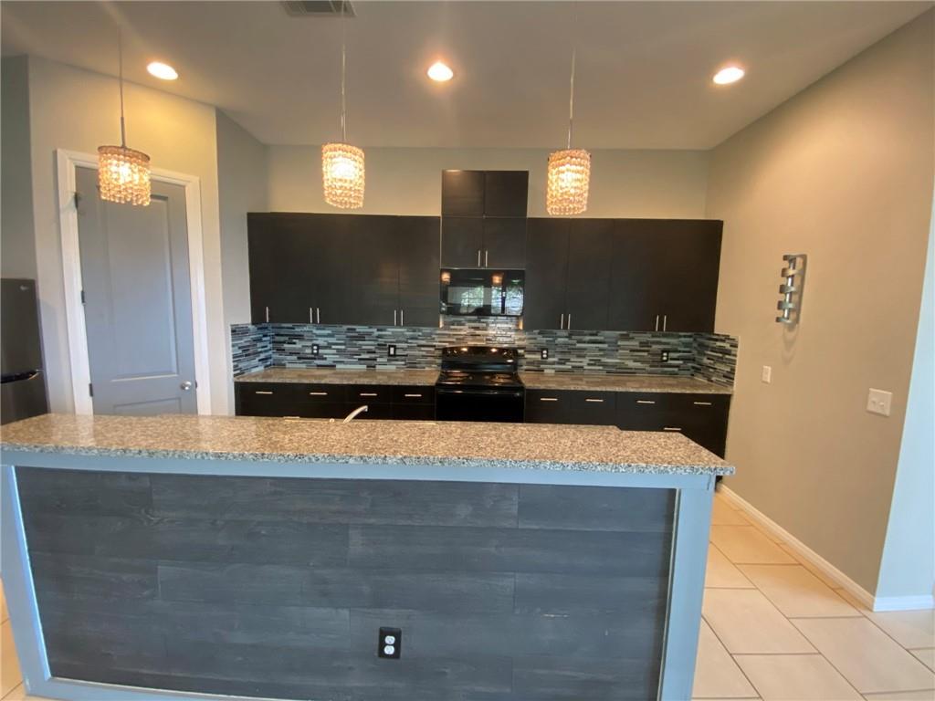 204 Spellbrook Ln, Lakeway, TX 78734