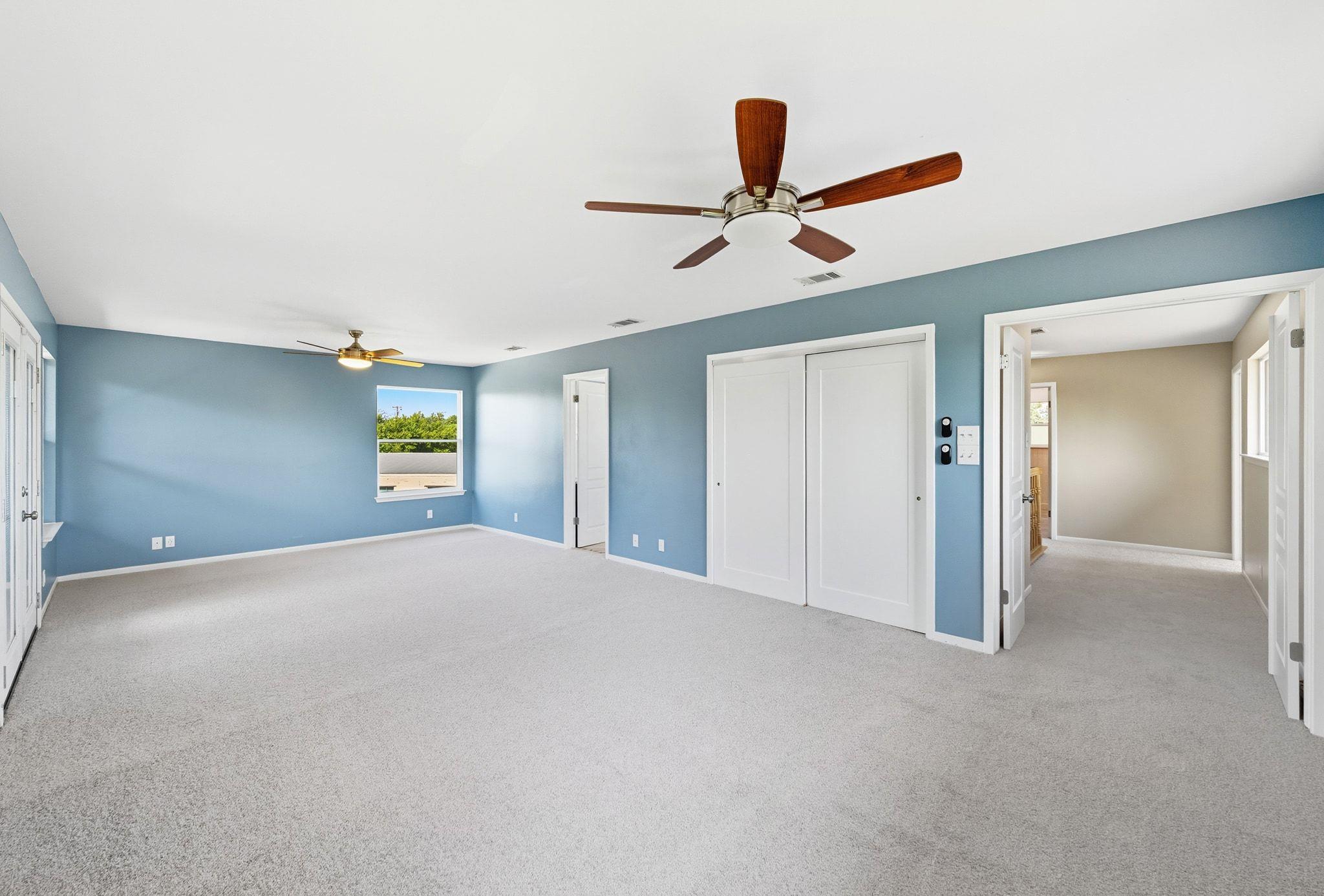 1904 Cedar Ridge Dr, Austin, TX 78741