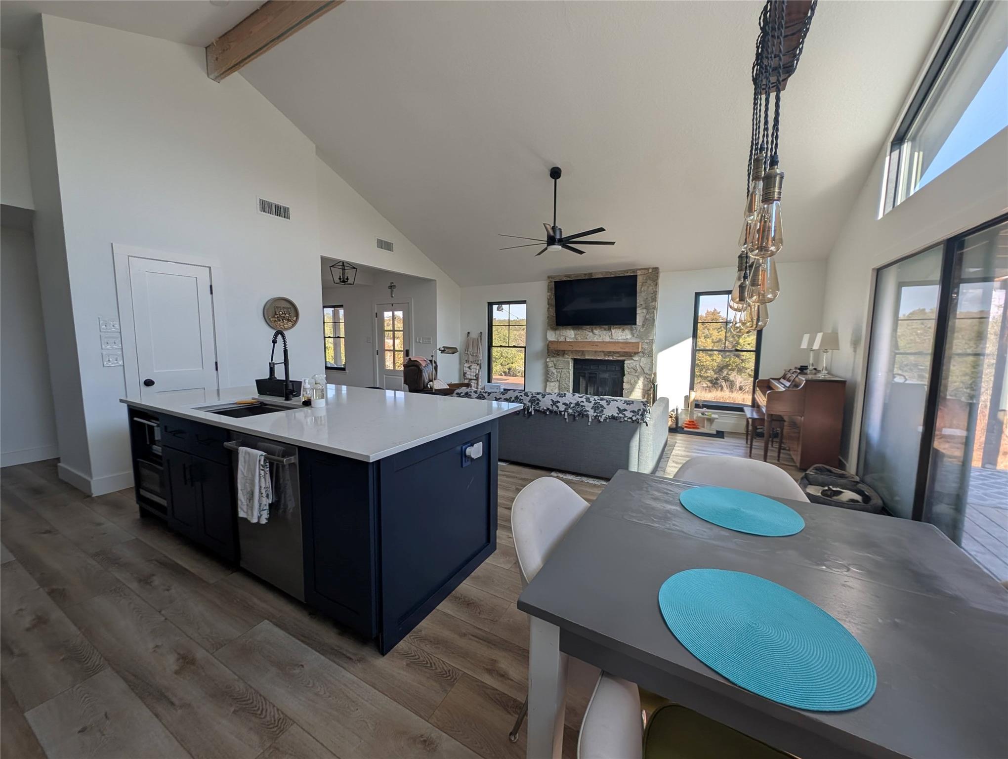 306 Deer Creek Cir, Dripping Springs, TX 78620