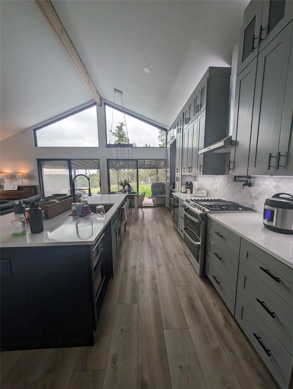 306 Deer Creek Cir, Dripping Springs, TX 78620