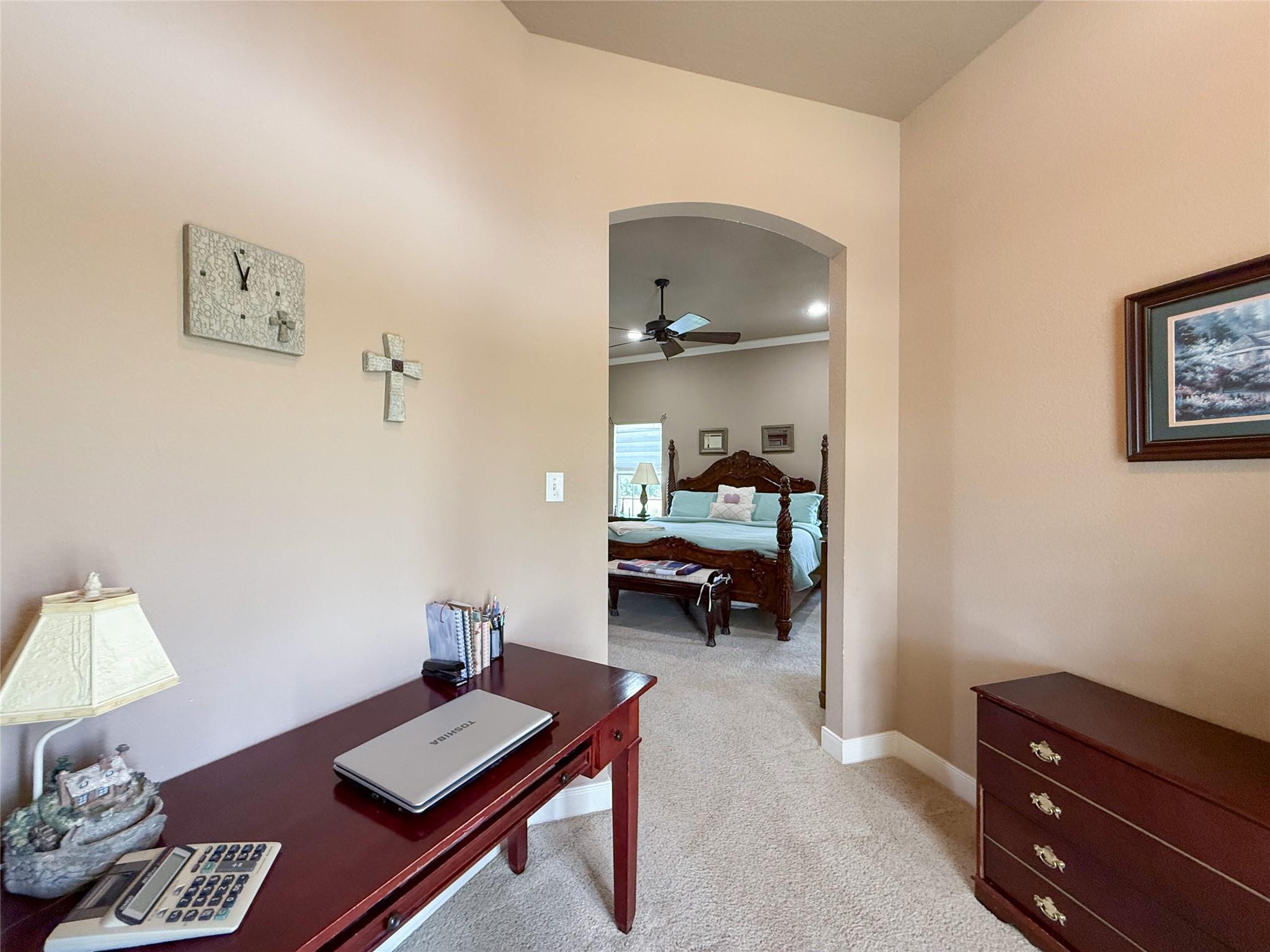 1611 W Fm 696, Lexington, TX 78947