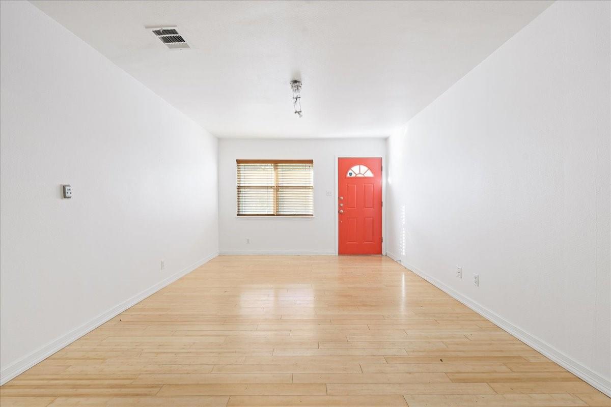 6503 Guadalupe St, Austin, TX 78752