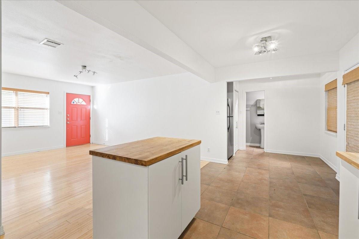 6503 Guadalupe St, Austin, TX 78752