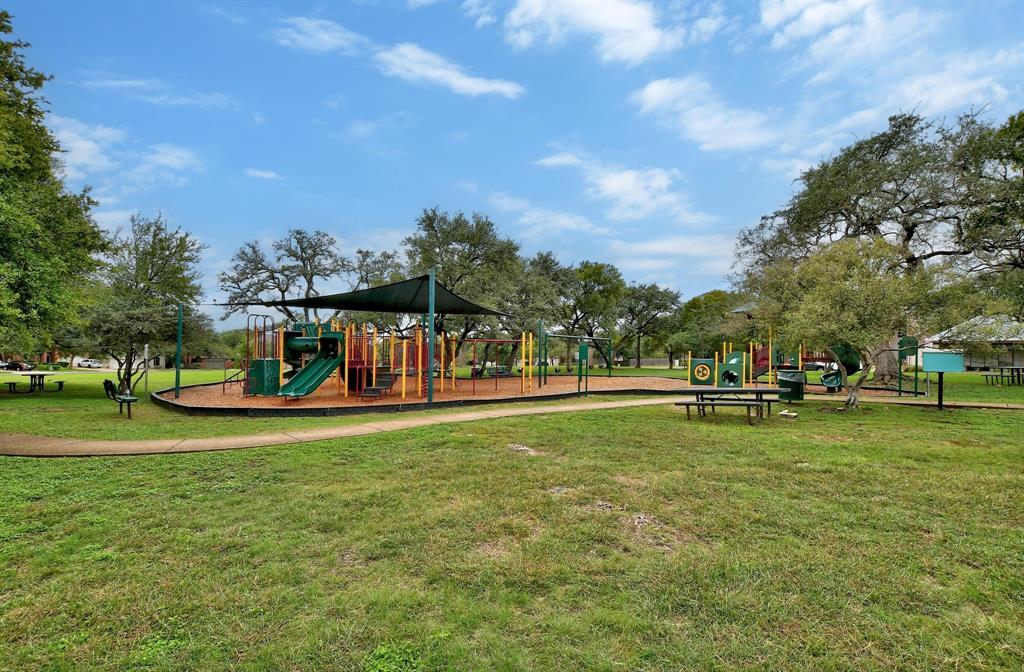 8108 Tierra Linda Ln, Austin, TX 78739