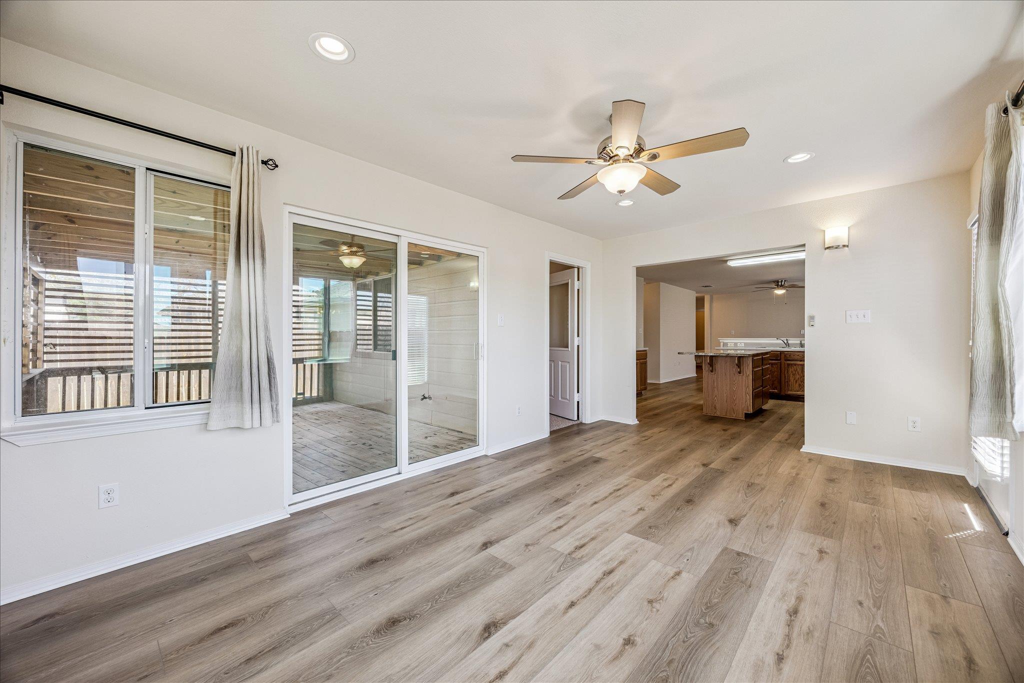 5936 Los Dios Pl, Del Valle, TX 78617