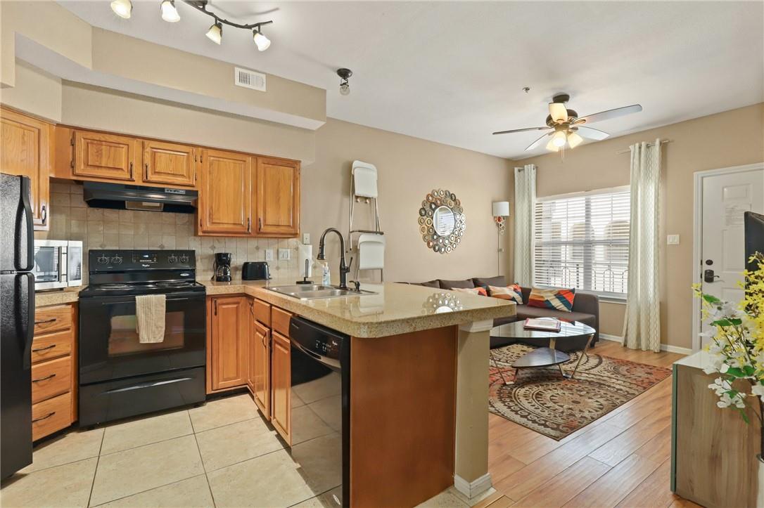 3404 American Dr # 1212, Lago Vista, TX 78645