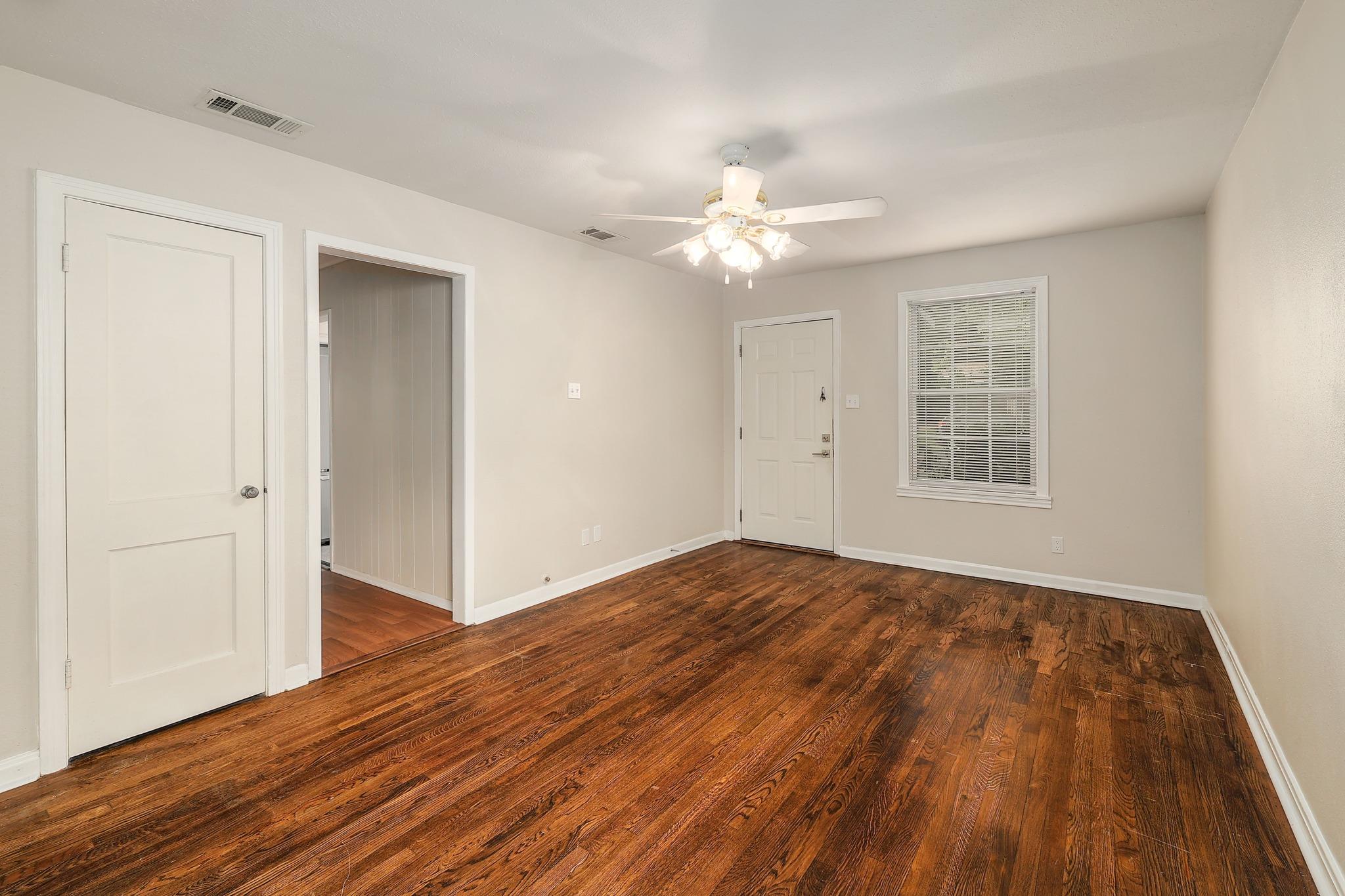 4701 Leslie Ave, Austin, TX 78721