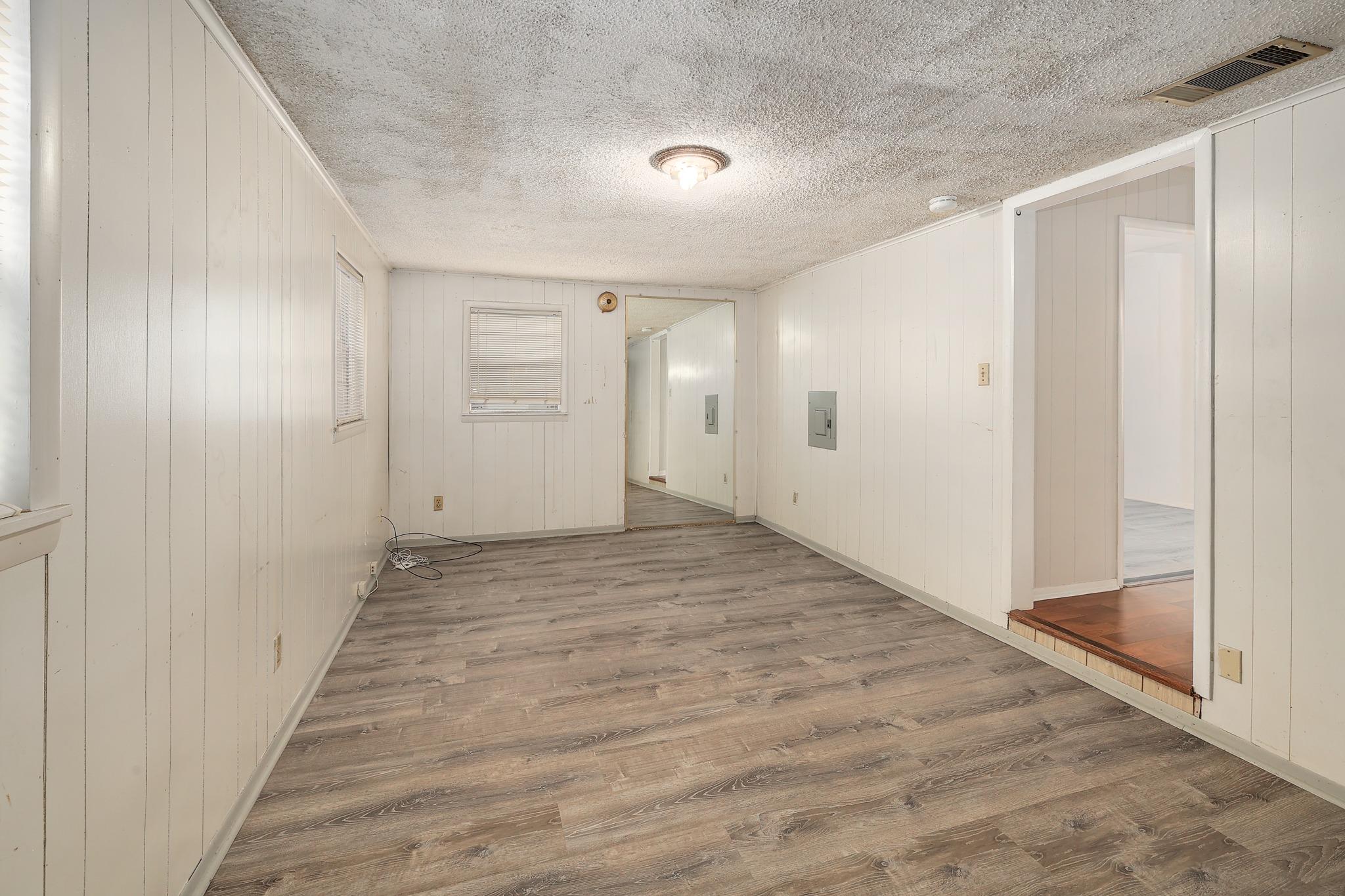 4701 Leslie Ave, Austin, TX 78721