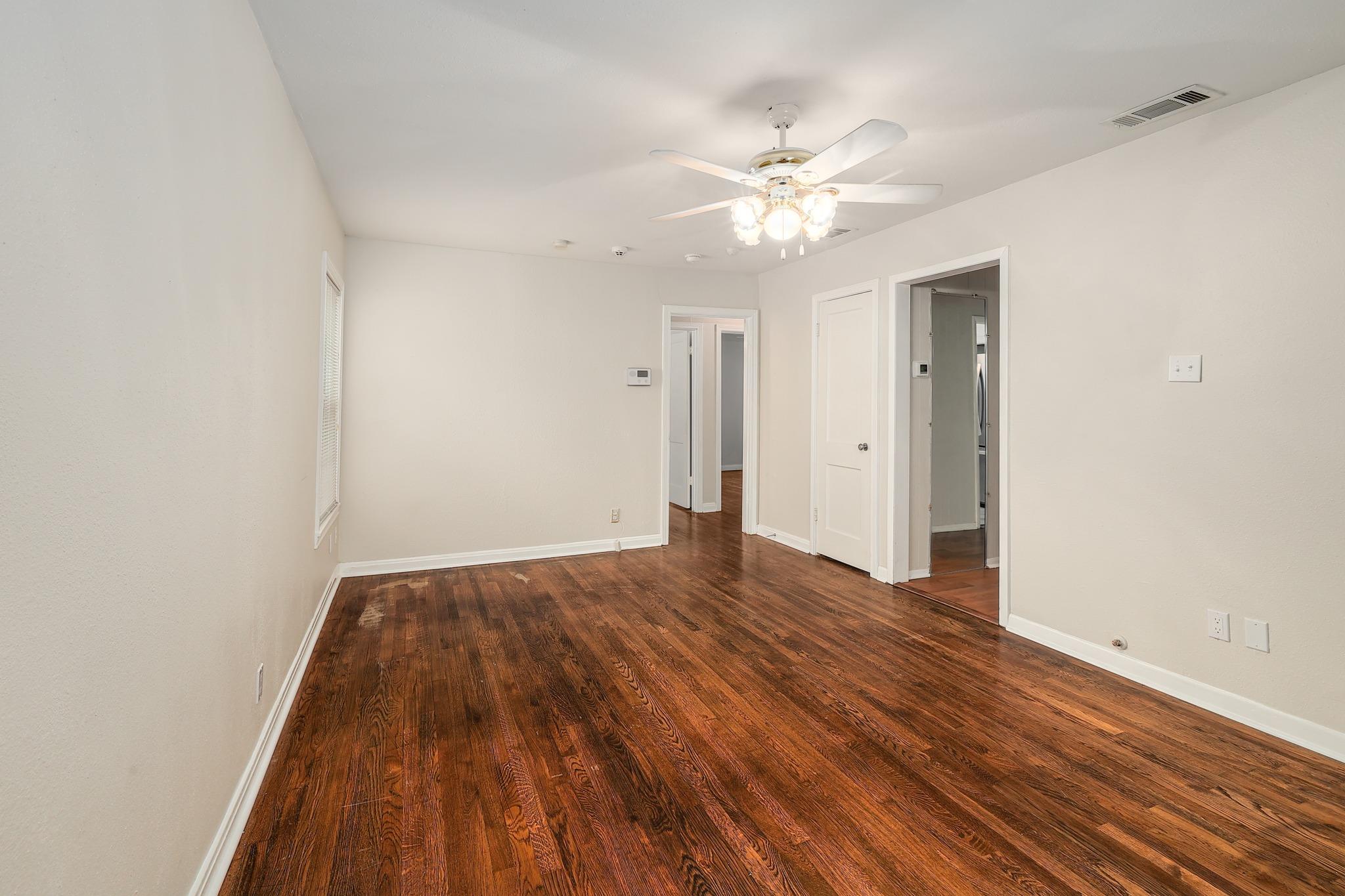 4701 Leslie Ave, Austin, TX 78721