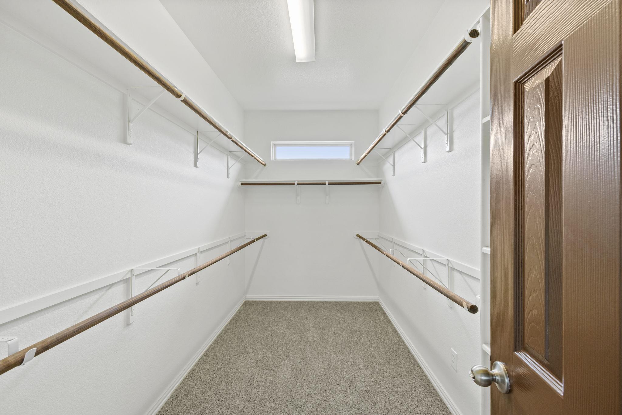 221 Mandana St, Leander, TX 78641