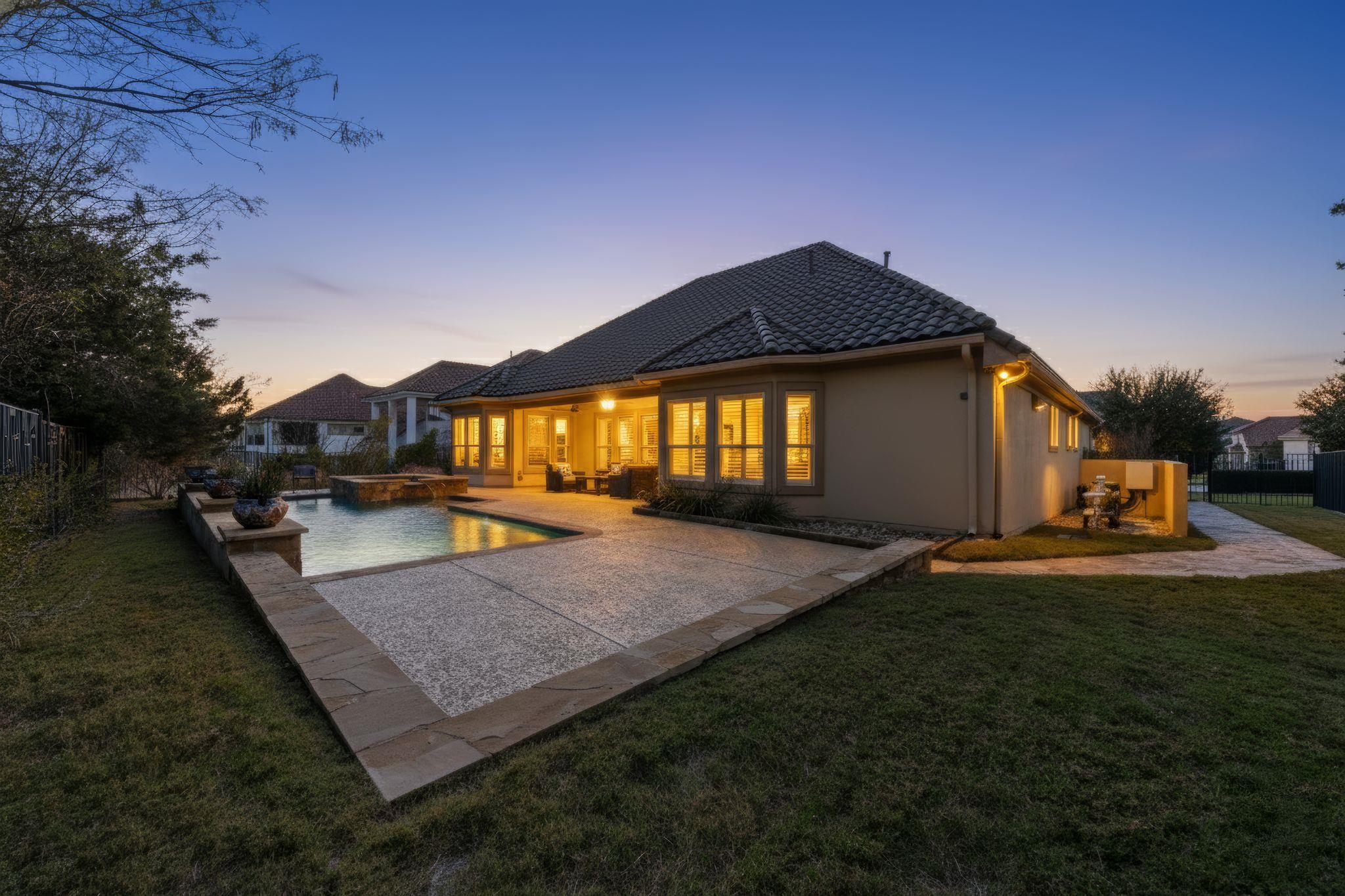 1536 Morning Moon Cir, Austin, TX 78732