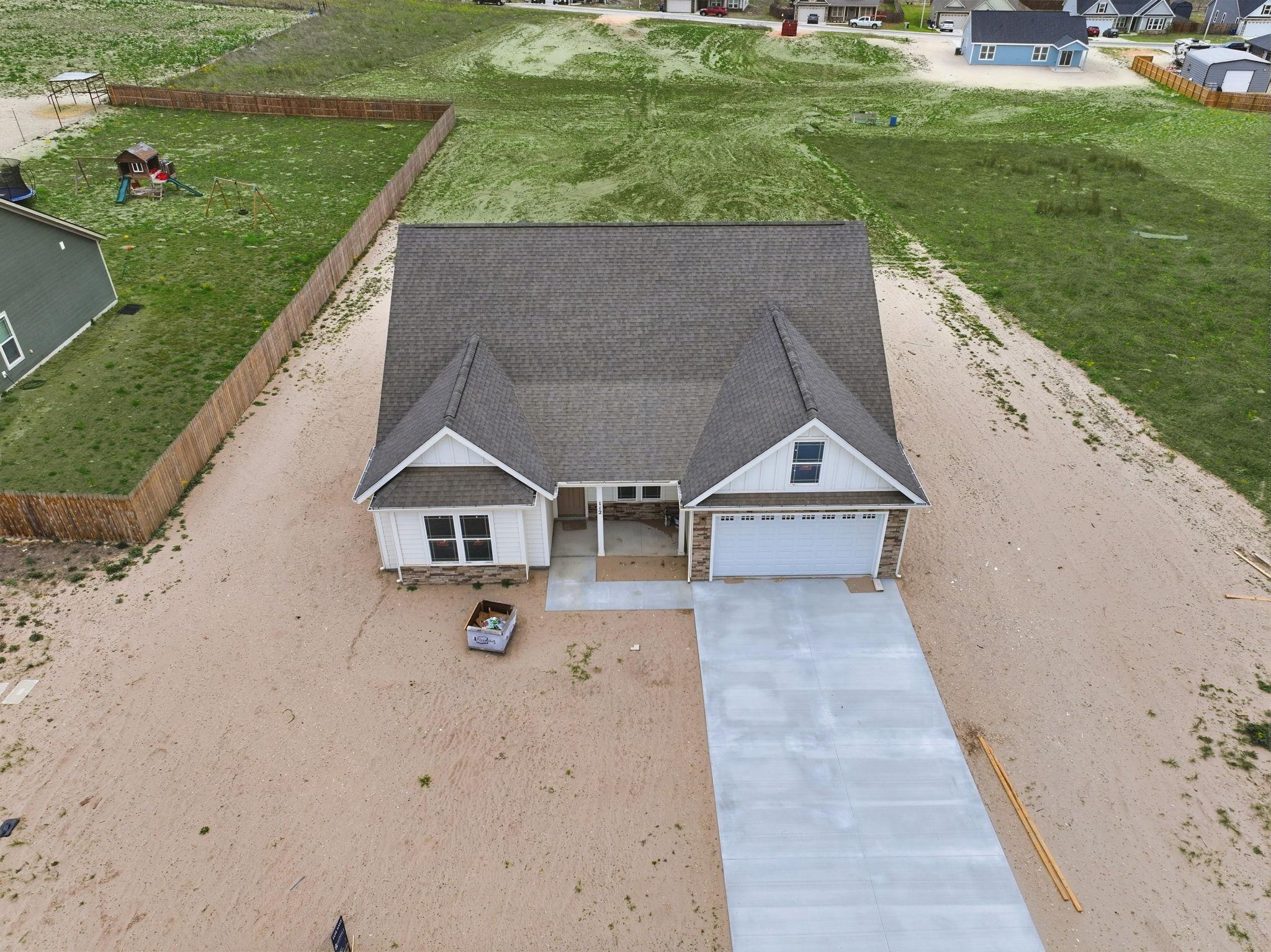 112 Oakmont Ln, La Vernia, TX 78121